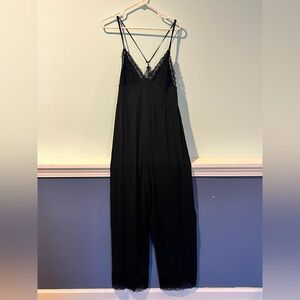 Victoria’s Secret Women’s Black Jumpsuit Pullover Stretch Sleeveless NEW Size XL